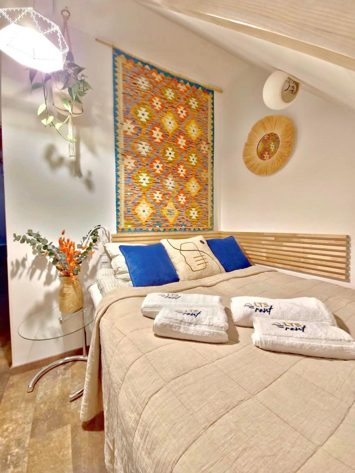 Lts Rent Luxury&comfortable Etno Loft Old Town Free Parking Apartment Danzig